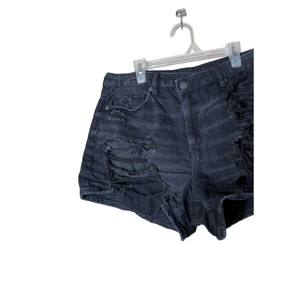American Eagle Distressed Mom Shorts Size 10 - Picture 3 of 9